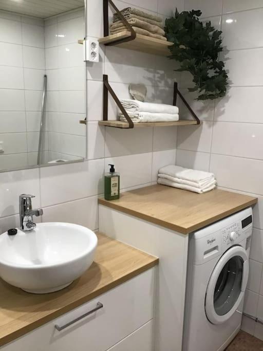 Lovely Apartment In The Heart Of Naantali Εξωτερικό φωτογραφία